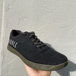 BLACK IVY TRAINER  size 11